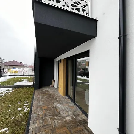 Mieszkanie Z Ogrodkiem