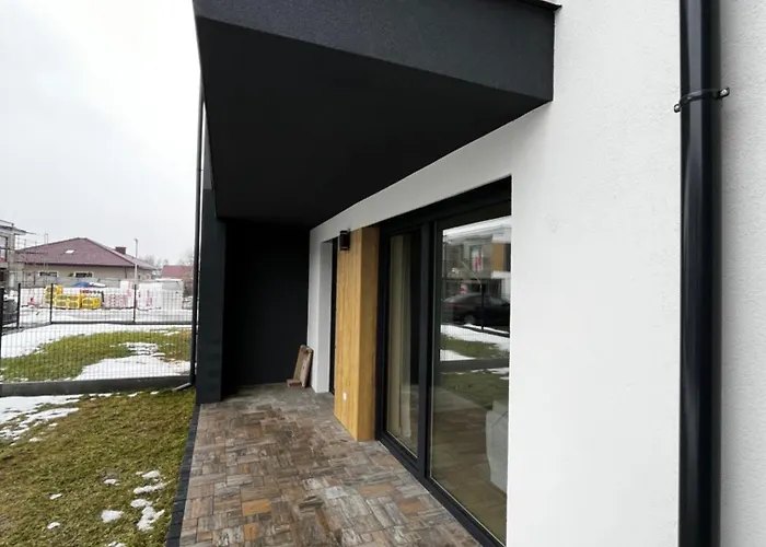 Mieszkanie Z Ogrodkiem